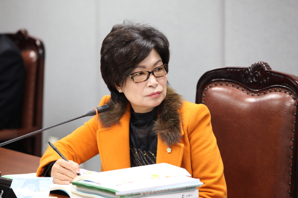 제231회 도봉구의회 정례회중 재무건설위원회 - 4