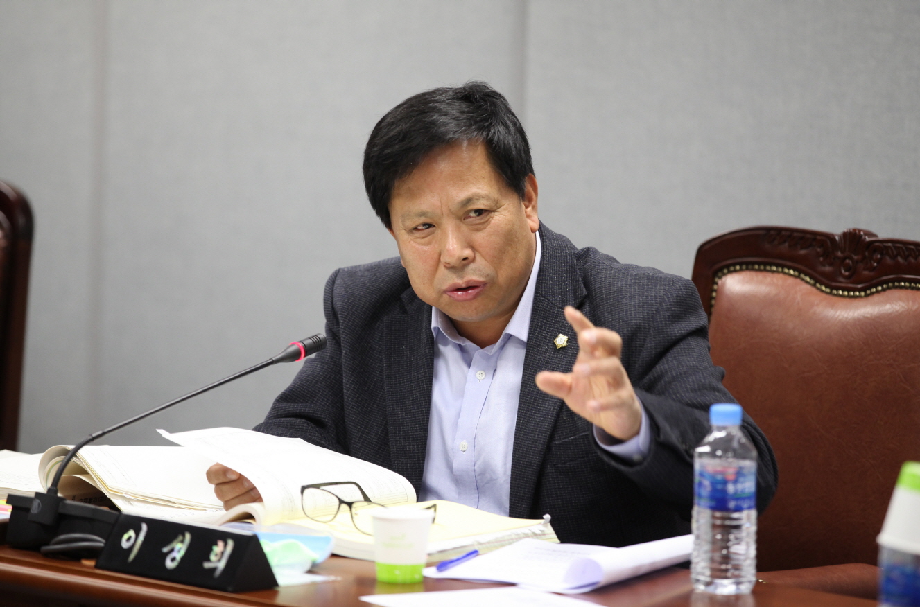 제251회 도봉구의회 정례회중 복지건설위원회 - 4