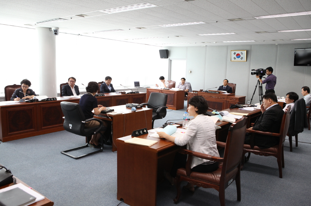 제227회 도봉구의회 임시회중 행정복지위원회 - 7
