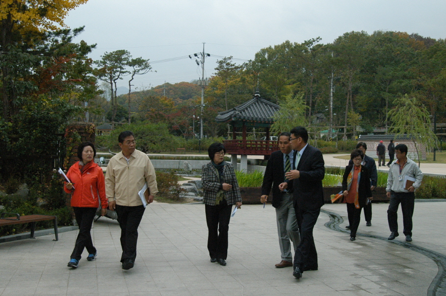 제221회 도봉구의회 임시회중 재무건설위원회 - 2