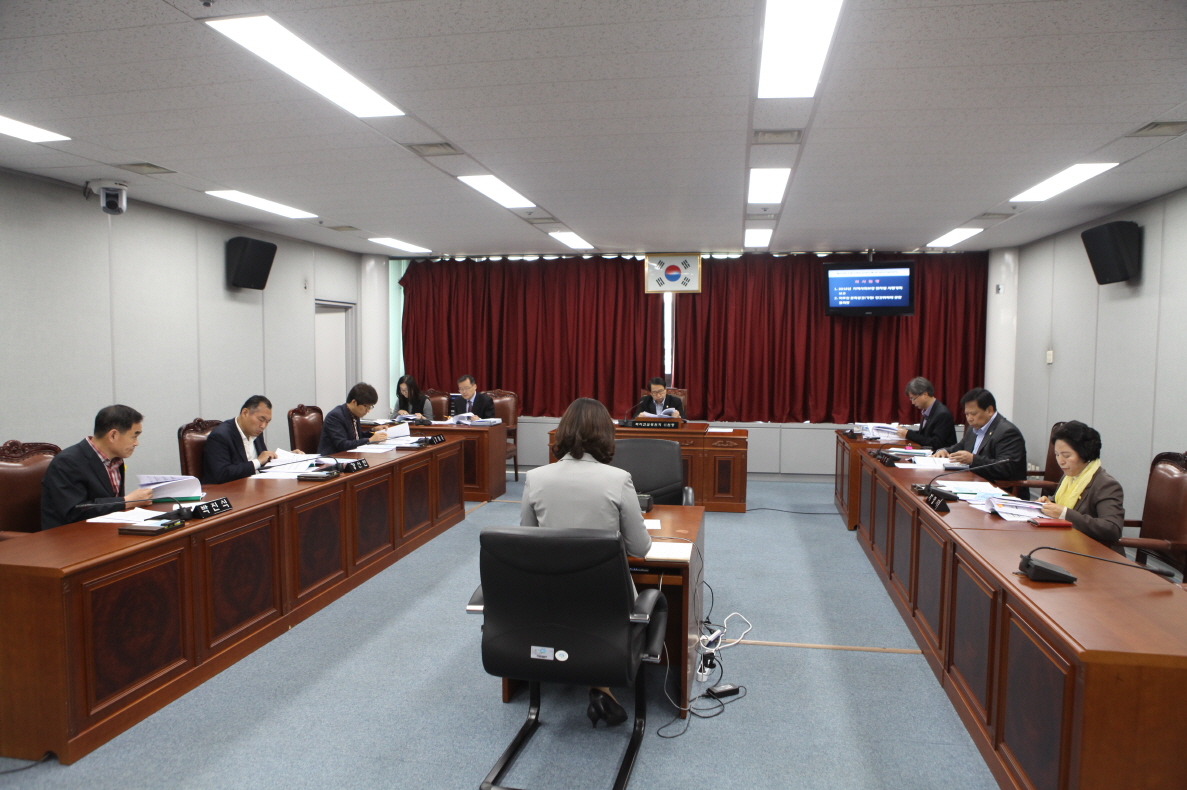 제254회 도봉구의회 임시회중 복지건설위원회 - 7