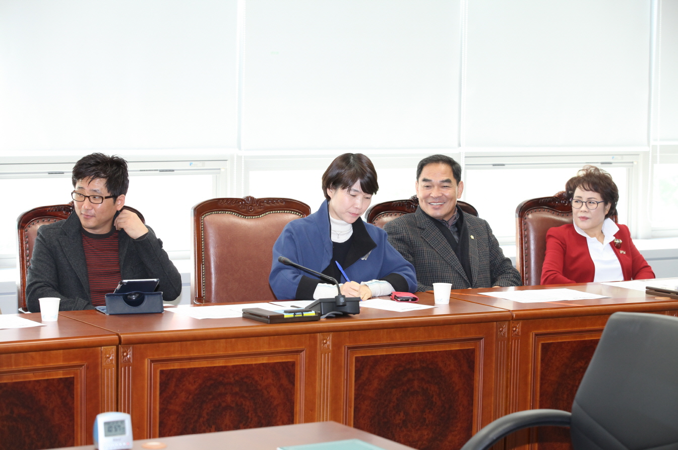 덕성여자대학교 정치외교학과 의회방문 - 2