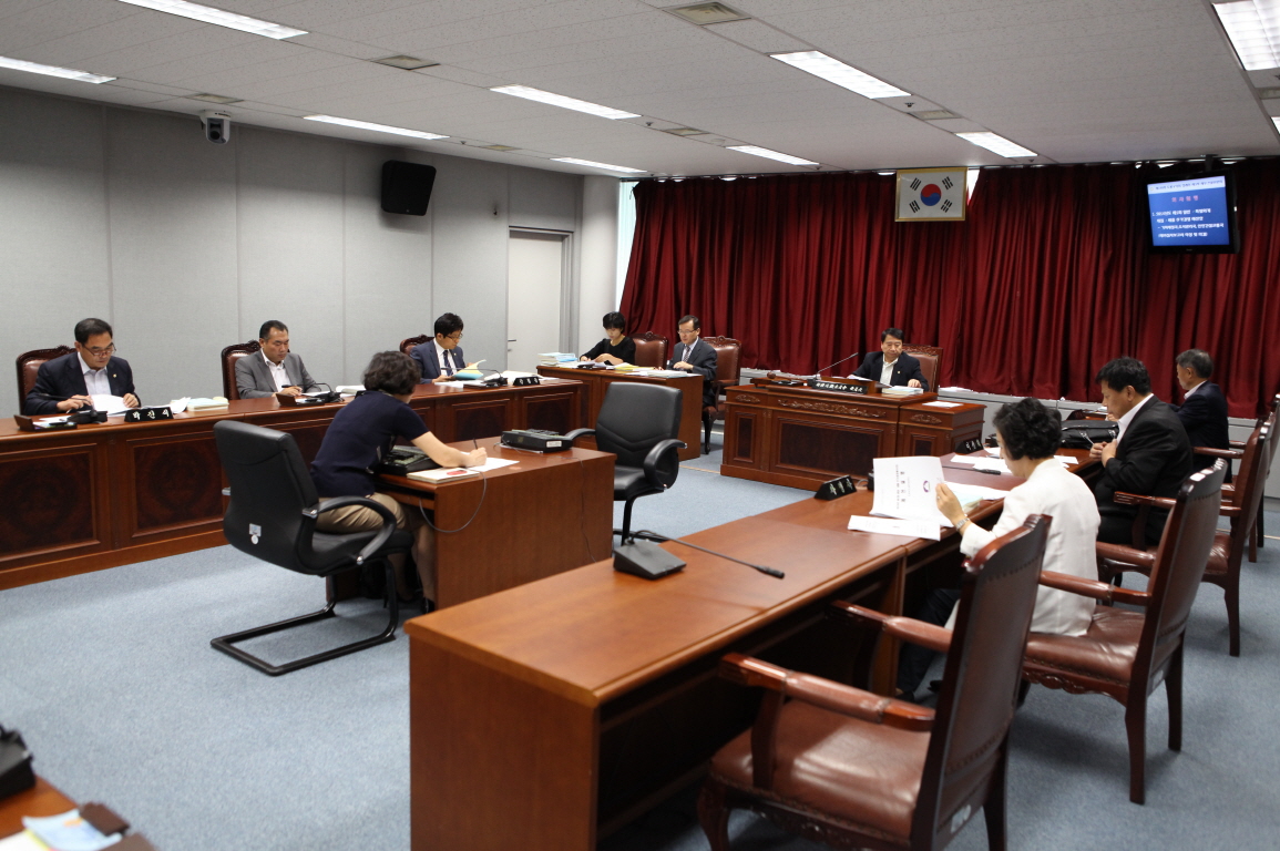 제240회 도봉구의회 정례회중 재무건설위원회 - 6