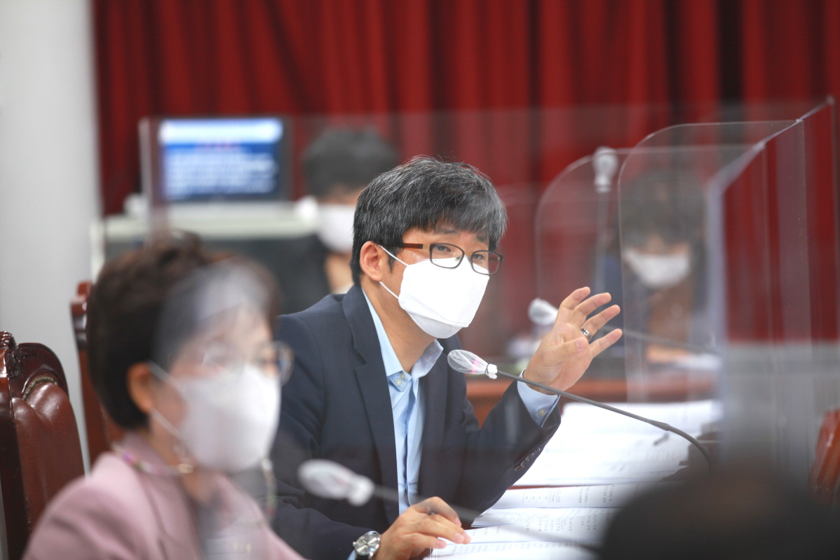 도봉구의회, 제301회 임시회 복지건설위원회 개회 - 1