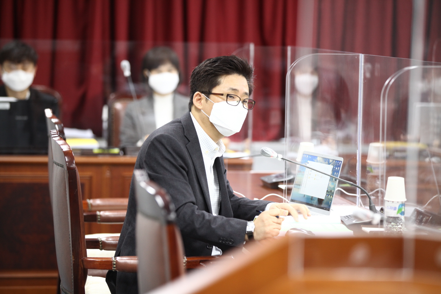 제302회 2차 정례회 복지건설위원회 행정사무감사 실시 - 1