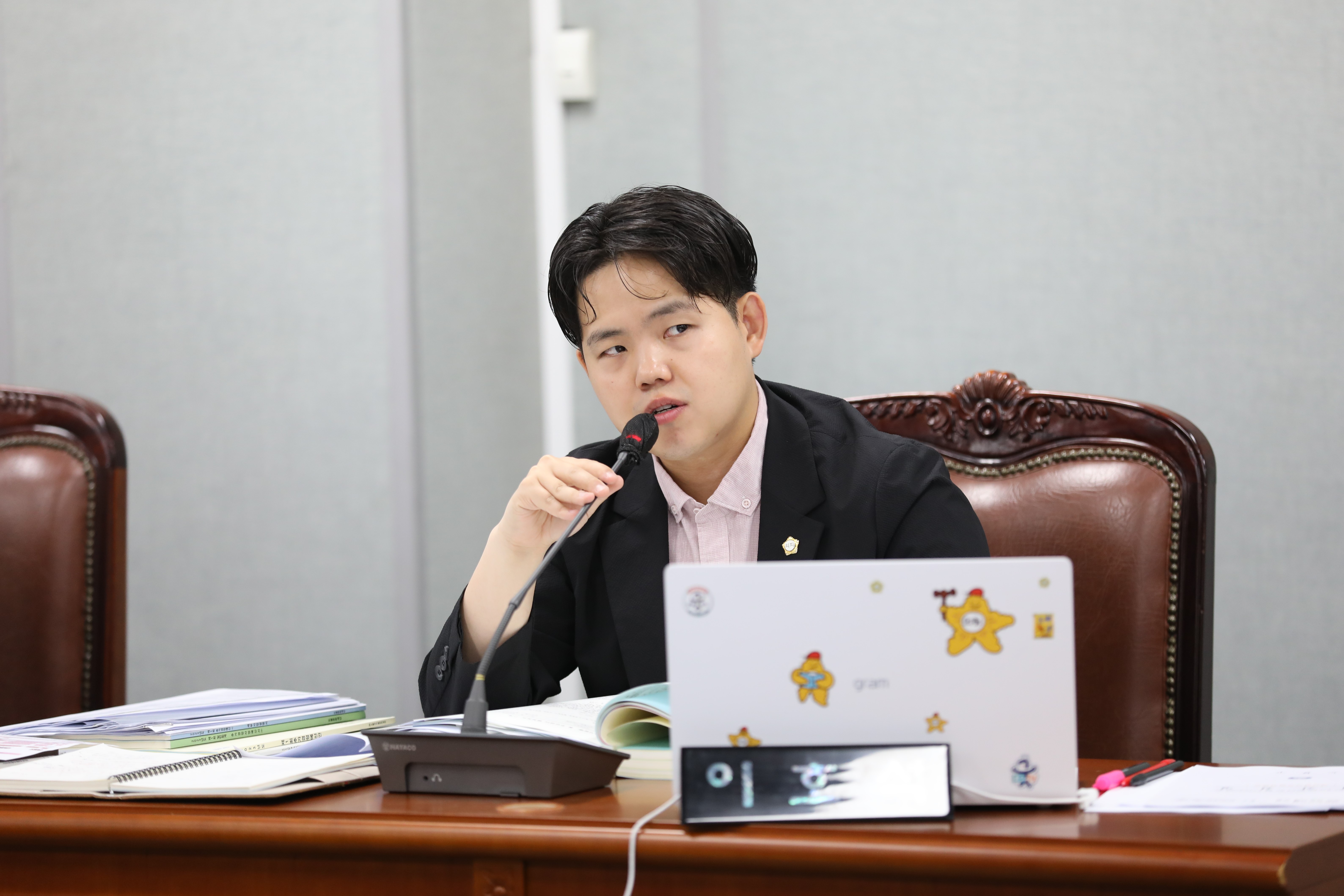 [제327회 정례회] 제4차 예산결산특별위원회 - 8