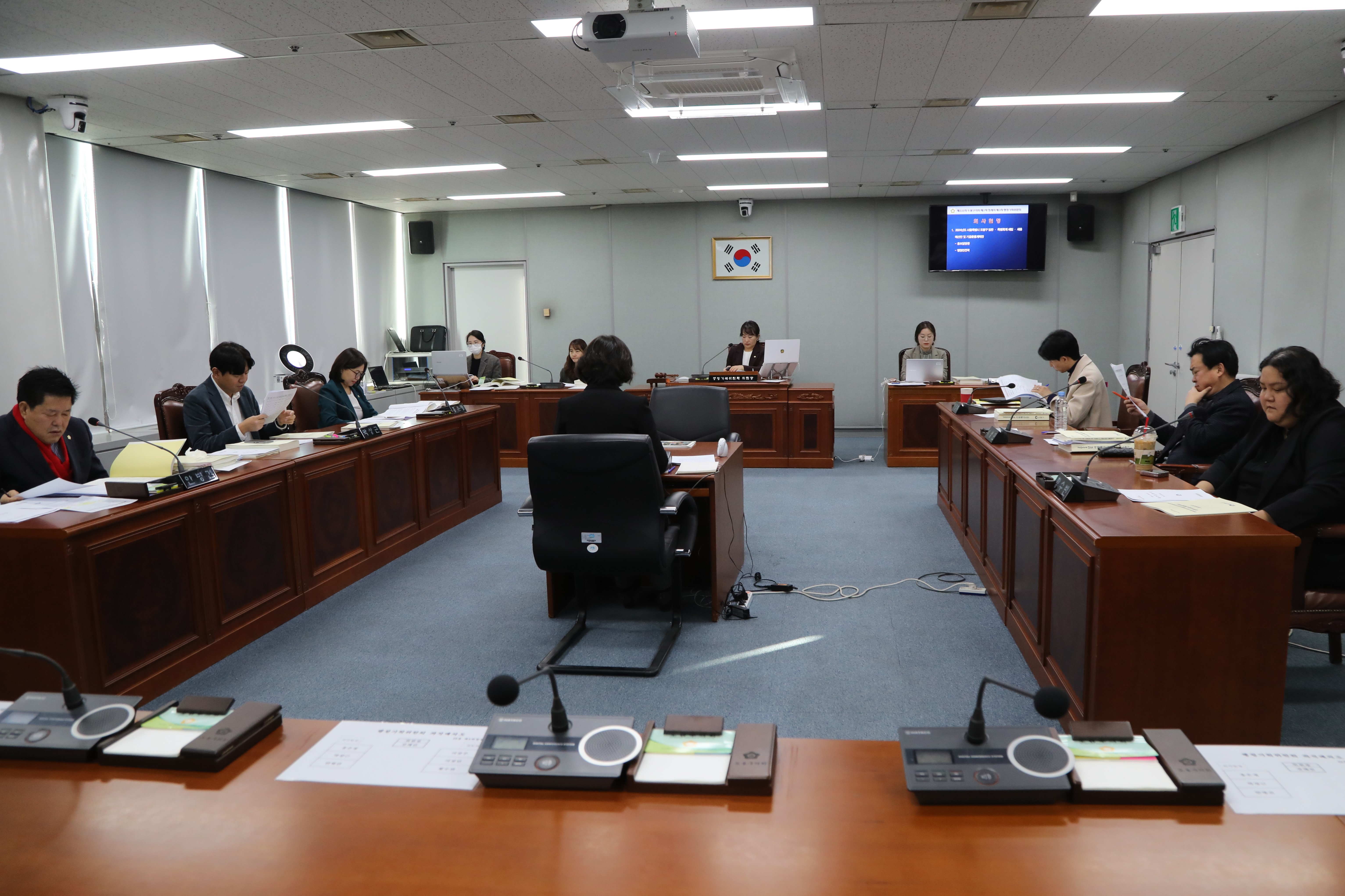 [제331회 정례회] 행정기획위원회 사업예산안 심사 및 예비심사보고서 작성 - 8