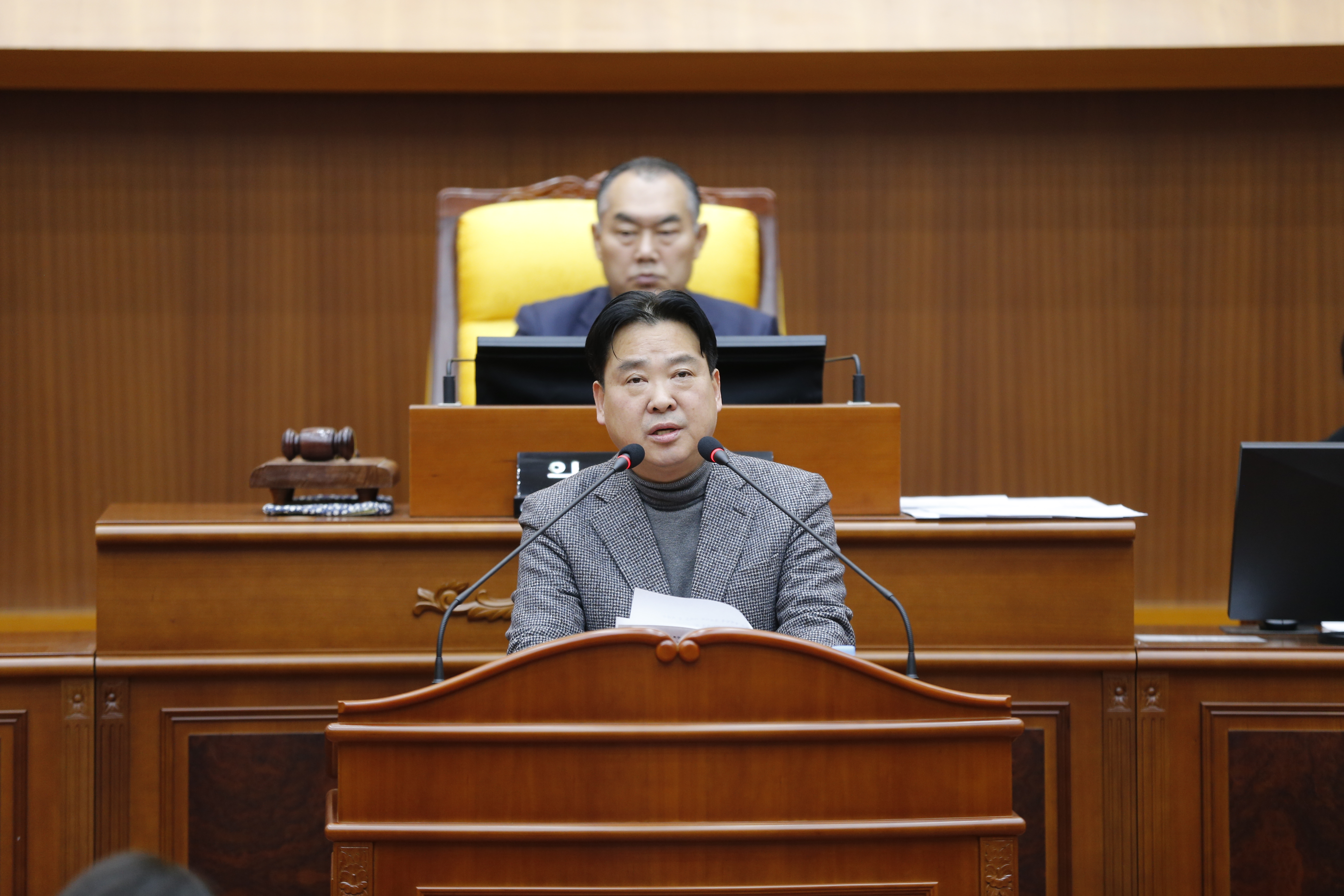 [제332회 임시회] 제2차 본회의 - 4
