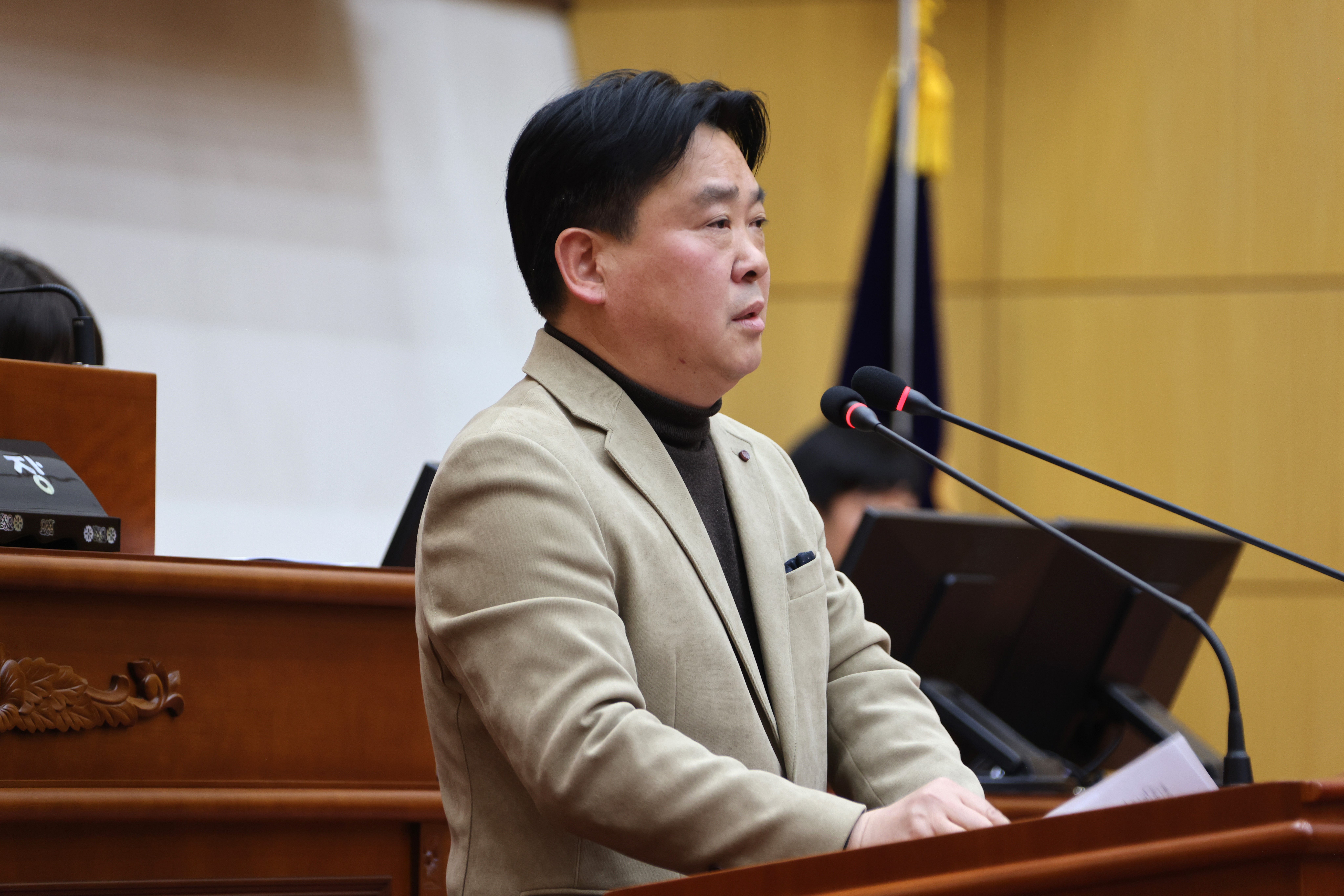 [제333회 임시회] 노인복지법 일부개정법률안 신속처리 촉구 결의 - 3