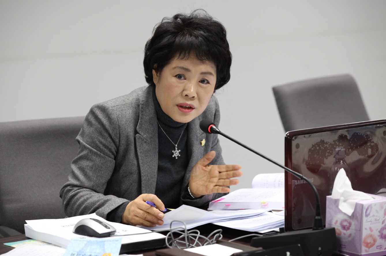 제231회 도봉구의회 정례회중 행정복지위원회 행정사무감사 - 3