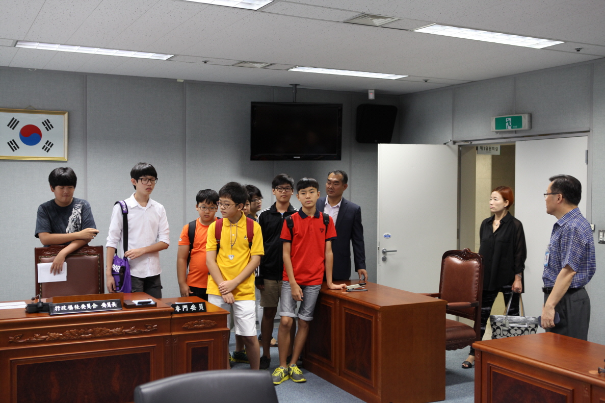 선덕중학교 의회방문 - 4