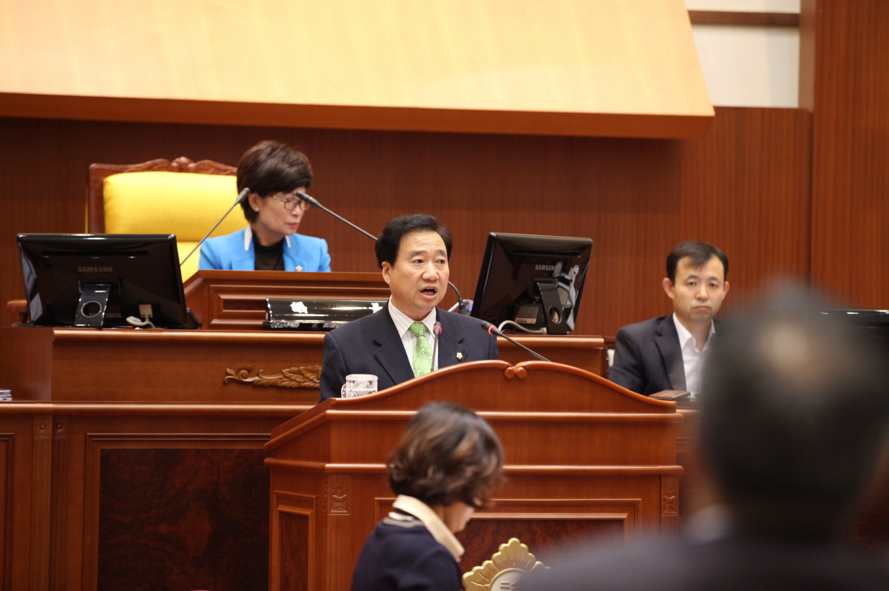 제249회 도봉구의회 임시회중 심사결과 보고 - 3