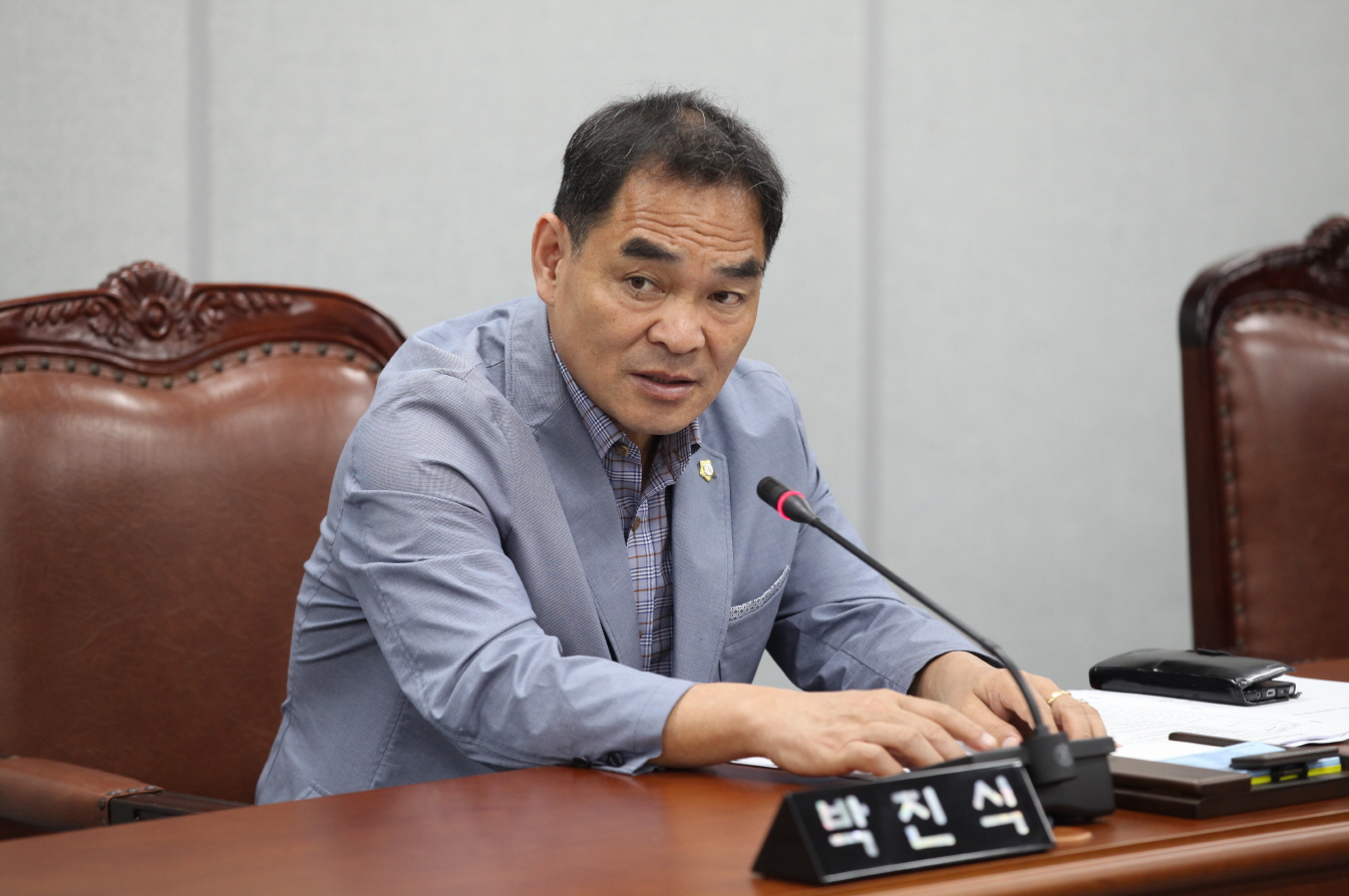 제260회 도봉구의회 임시회중 복지건설위원회 - 3