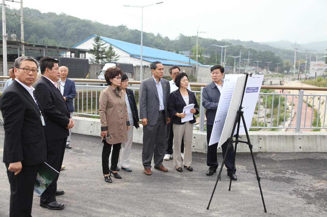 제220회 도봉구의회 임시회중 재무건설위원회 - 3