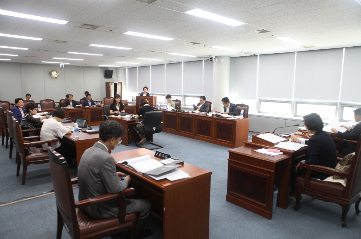 제258회 도봉구의회 임시회중 행정기획위원회 - 10