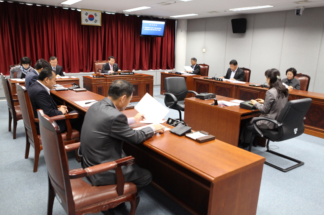 제241회 도봉구의회 임시회중 복지건설위원회 - 2