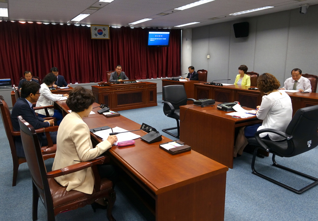 제245회 도봉구의회 임시회 폐회중 운영위원회 - 2