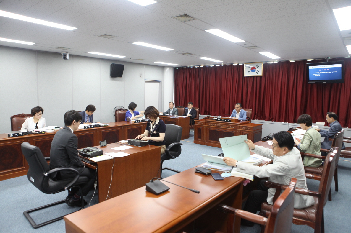 제256회 도봉구의회 정례회중 운영위원회 - 3