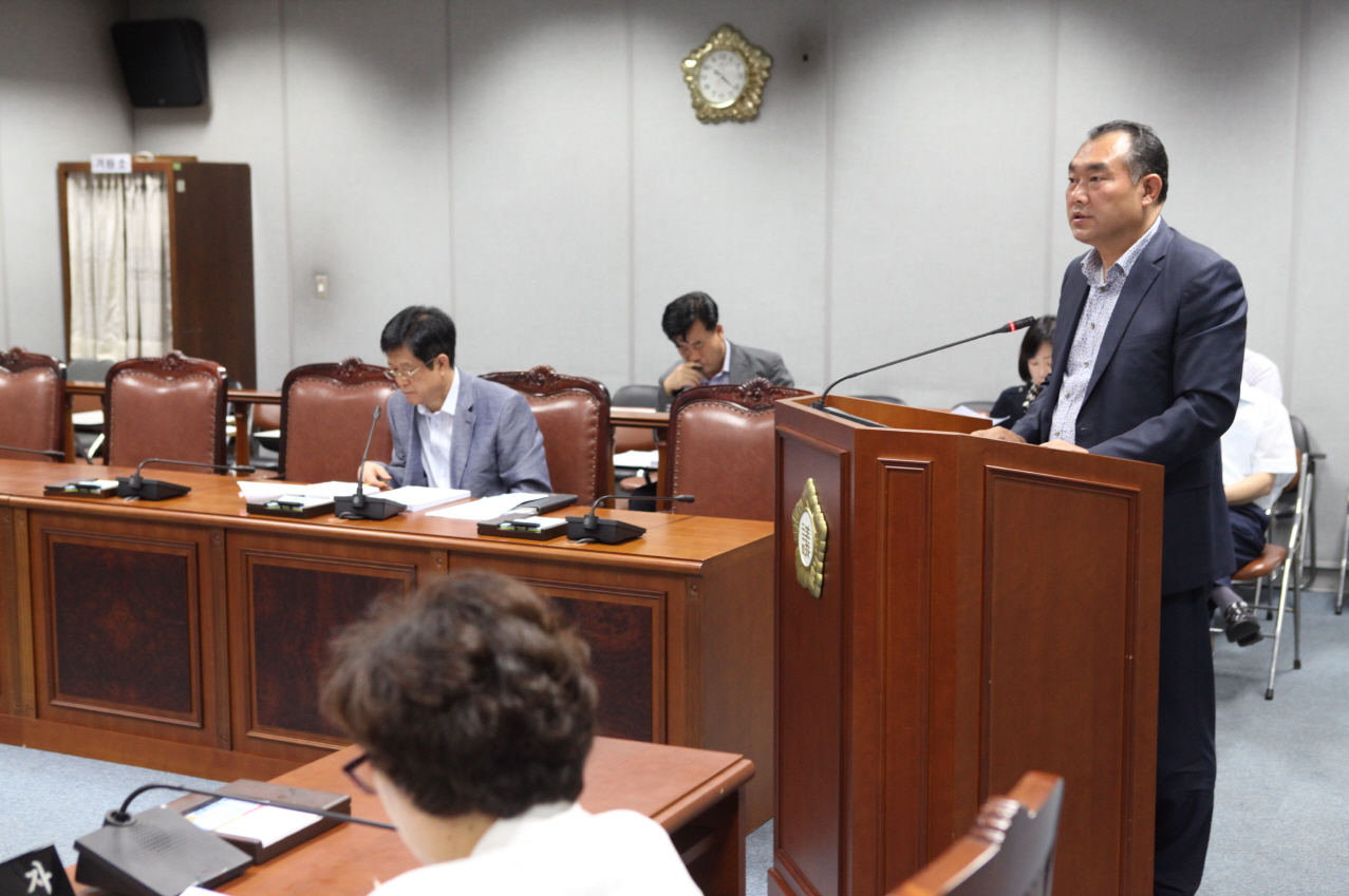 제249회 도봉구의회 임시회중 운영위원회 - 3