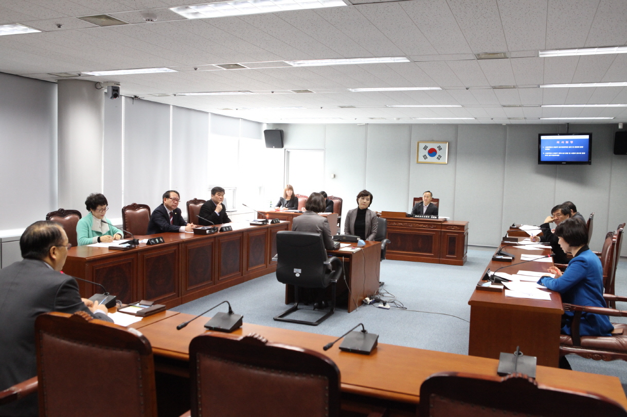 제233회 도봉구의회 임시회중 행정복지위원회 - 4