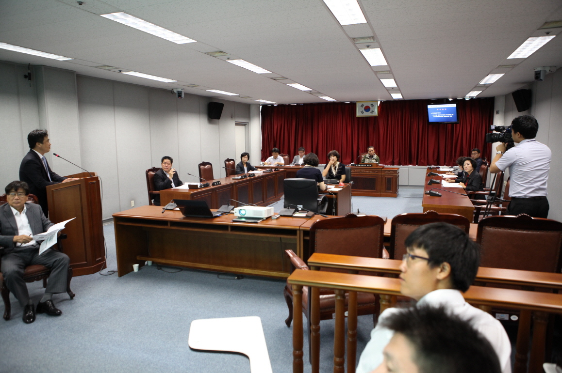 제228회 도봉구의회 임시회중 재무건설위원회 - 3