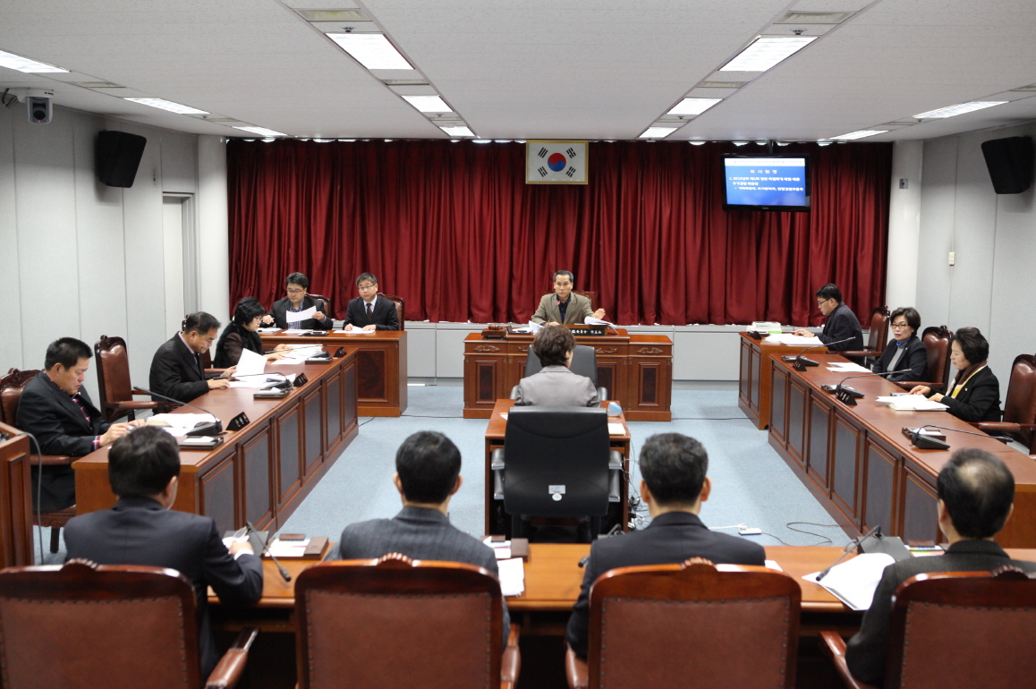 제230회 도봉구의회 임시회중 운영위, 재무위, 행복위 - 4
