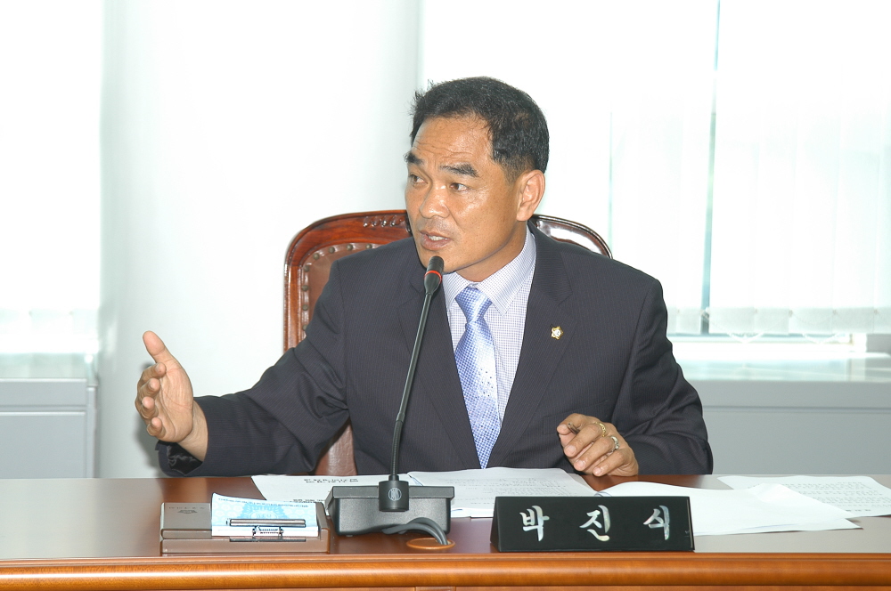 제210회 도봉구의회 임시회중 행정복지위원회 - 3