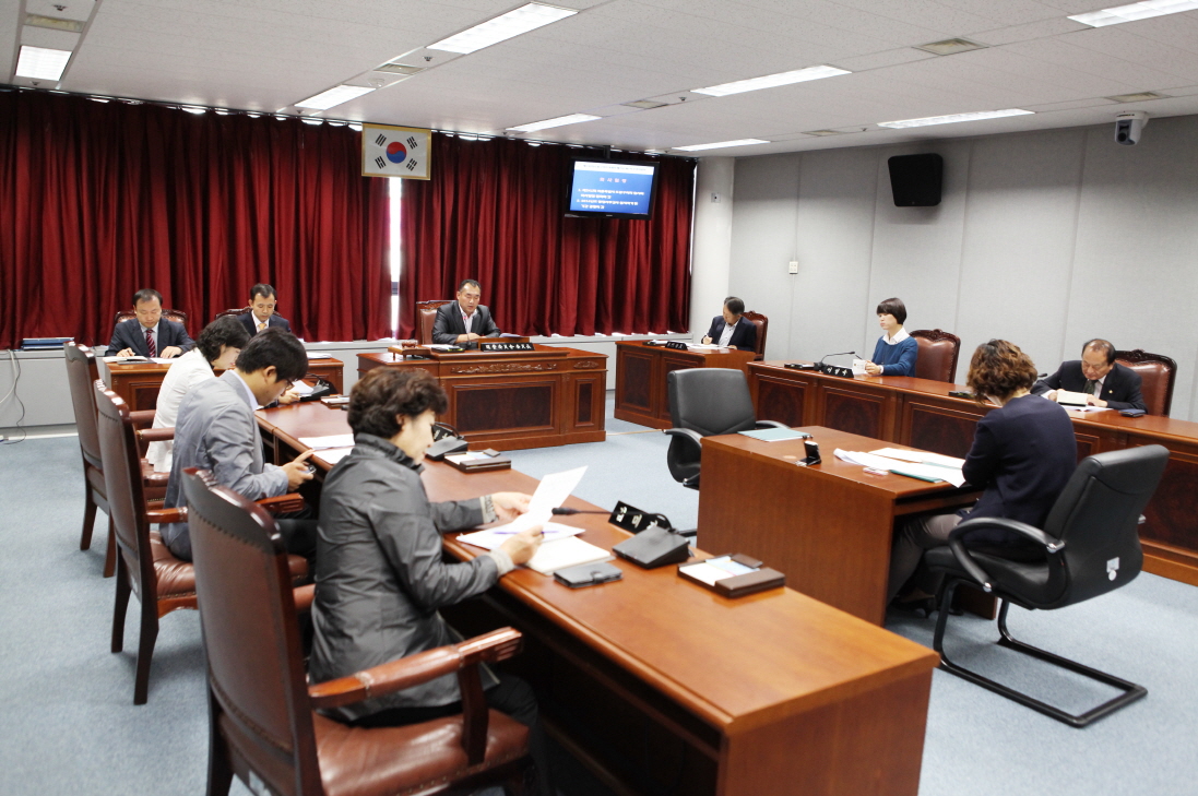 제240회 도봉구의회 정례회 폐회중 운영위원회 - 2