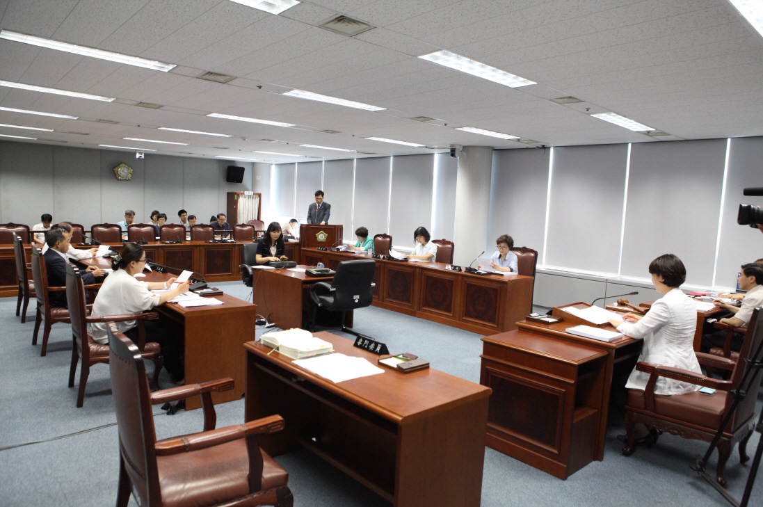 제239회 도봉구의회 임시회중 행정복지위원회 - 4