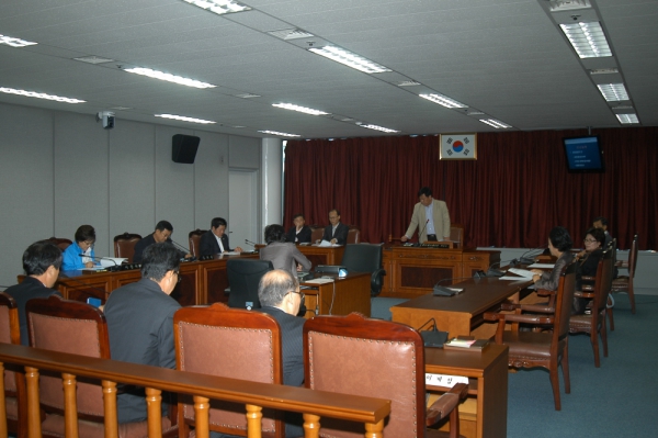 제211회 도봉구의회 임시회중 재무건설위원회