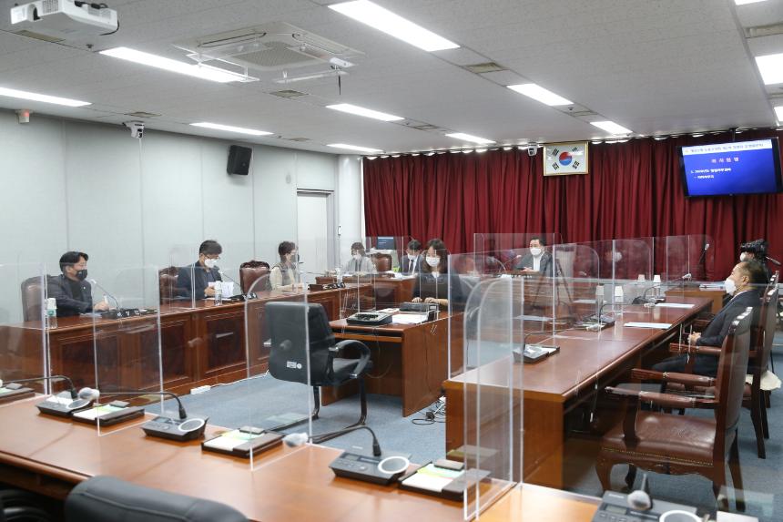 제302회 2차 정례회 운영위원회 행정사무감사 실시