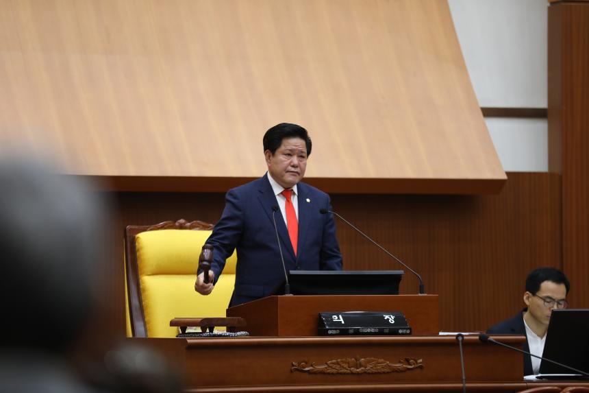 [제338회 임시회] 제1차 본회의