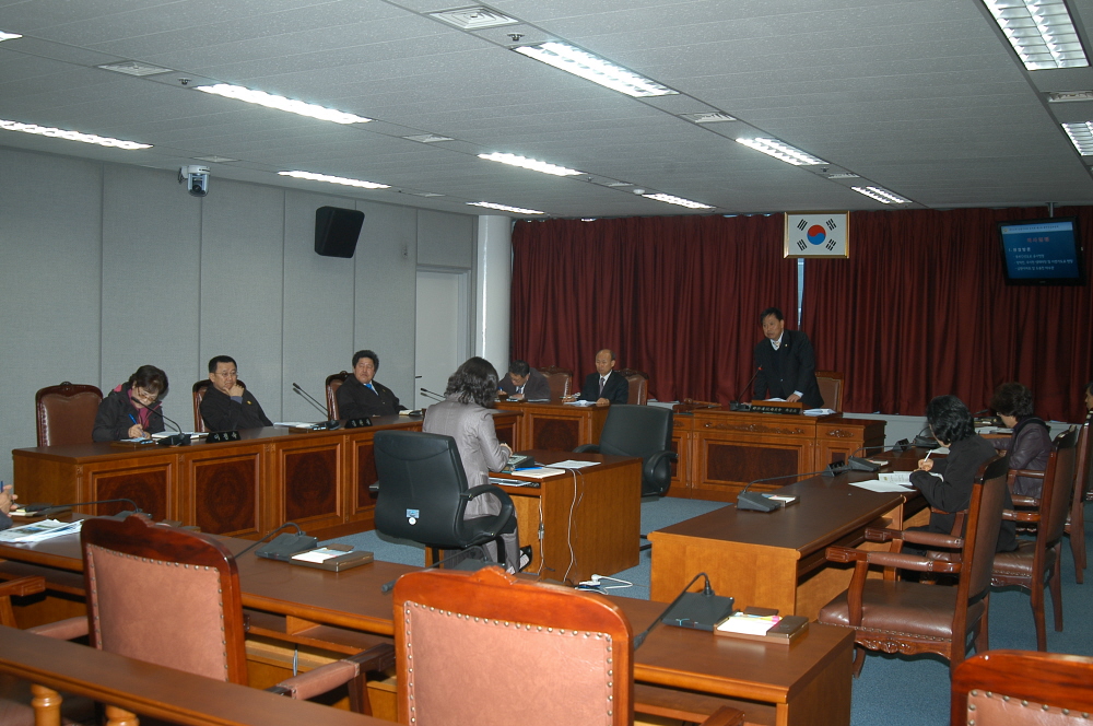 제206회 도봉구의회 임시회 폐회 - 9