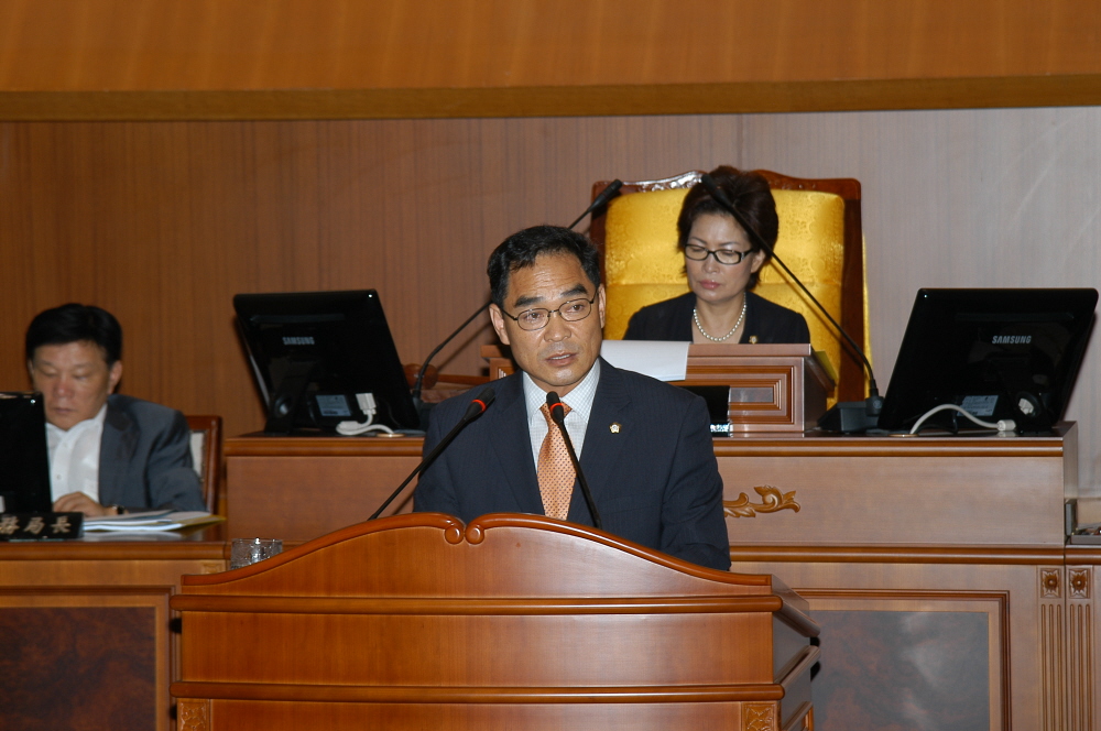 제209회 도봉구의회 제1차정례회 중 구정질문(박진식의원) - 1