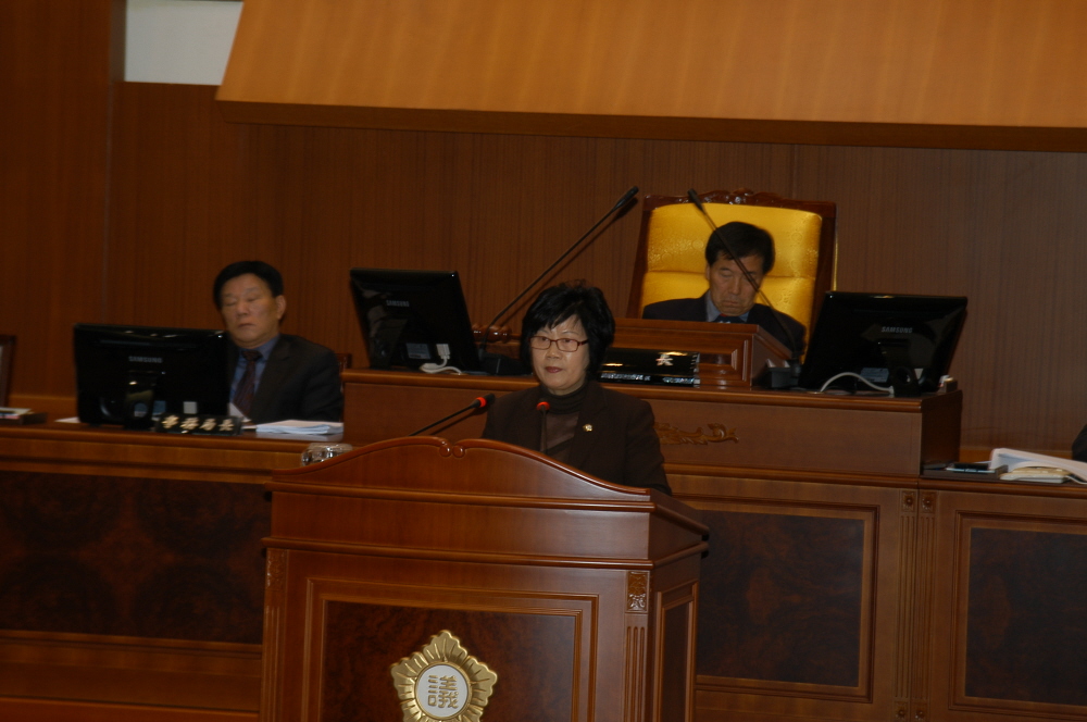 제213회 도봉구의회 2차정례회 폐회 - 8