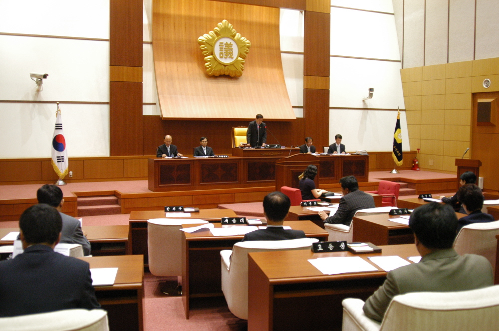 제181회 도봉구의회 제1차 정례회 폐회 - 1