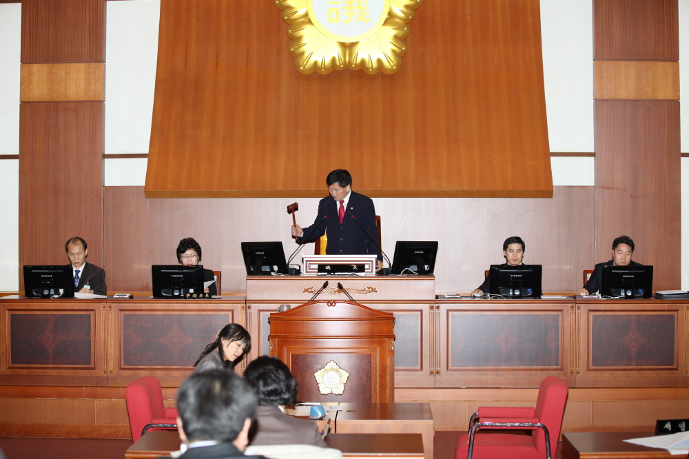 도봉구의회, 제215회 임시회 폐회(강북신문 2012. 3. 27자, 서울포스트, 북부신문, 동북신문) - 1