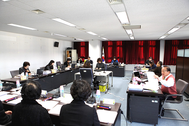 도봉구의회 행정기획위원회 2014년도 행정사무감사 종합강평(서울포스트신문