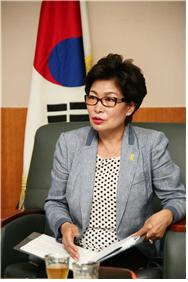 조숙자 도봉구의회 의장,“소통하는 의회, 연구하고 일하는 의회, 신뢰받는 의회가 될 수 있도록 최선 다하겠다.” (전국매일신문