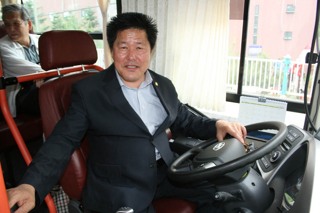 동네머슴 자처하는 안병건 구의원(북부신문 2012. 6. 7자) - 1