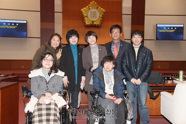 중증장애인 자립생활 지원 조례 통과(서울포스트신문