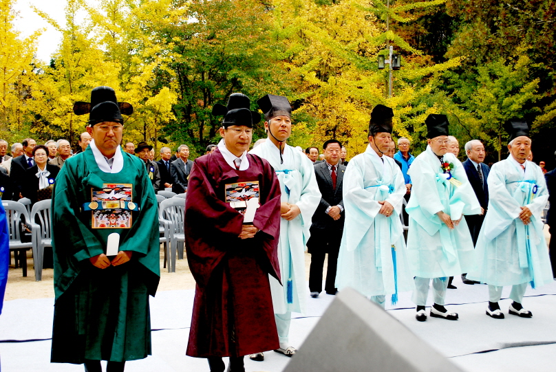서울의 유일한 도봉서원 전통 향사 추향제 봉행(동북일보