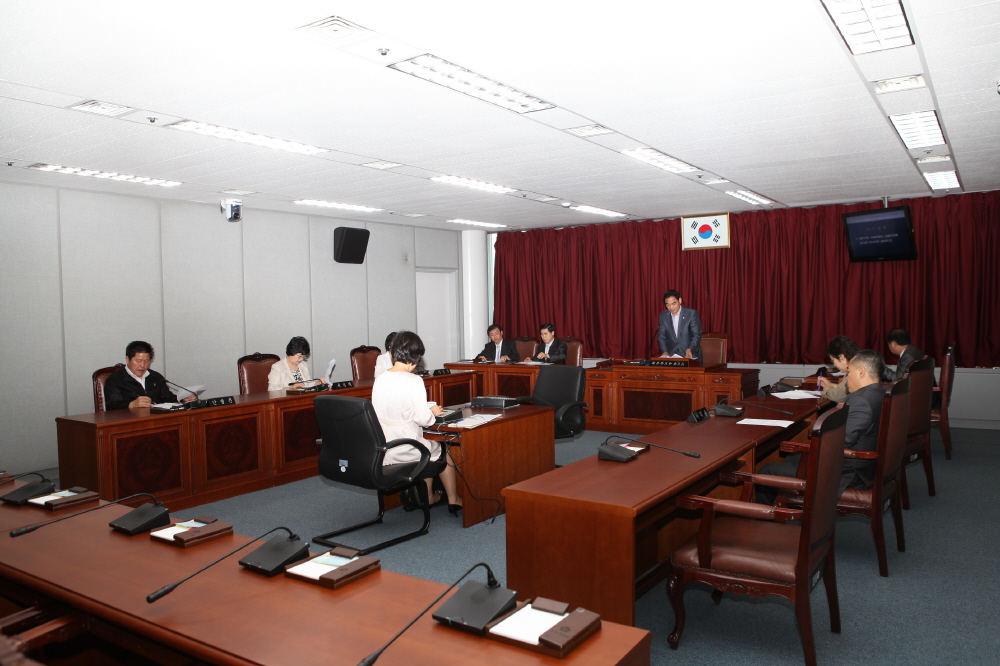 제217회 도봉구의회 임시회 개회 - 1